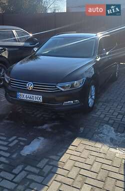 Універсал Volkswagen Passat 2015 в Старокостянтинові