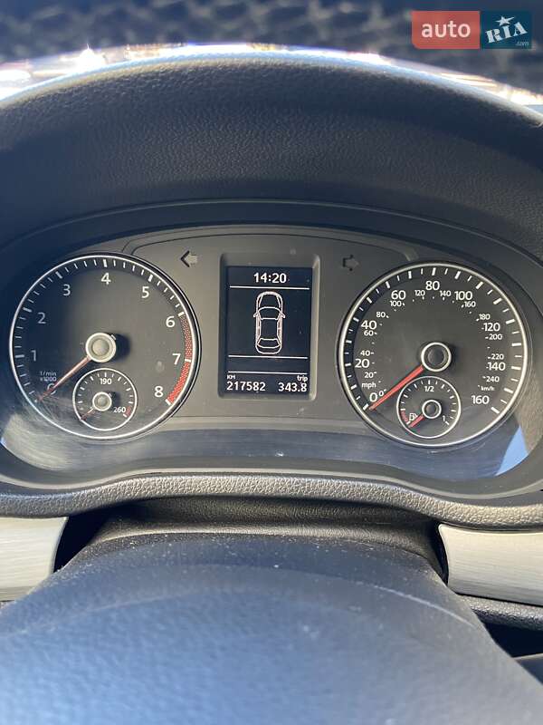 Седан Volkswagen Passat 2012 в Вишневом