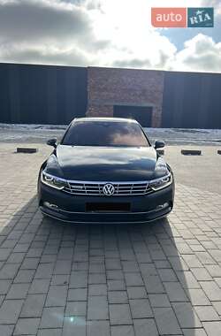 Седан Volkswagen Passat 2018 в 
