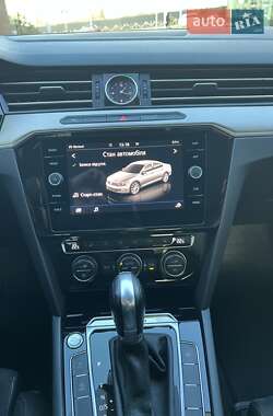 Седан Volkswagen Passat 2018 в 