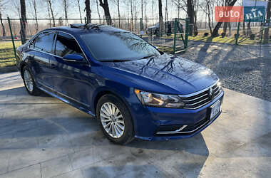 Седан Volkswagen Passat 2016 в 