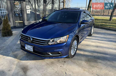 Седан Volkswagen Passat 2016 в 