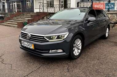 Універсал Volkswagen Passat 2016 в Черкасах