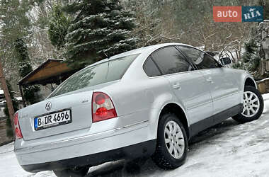 Седан Volkswagen Passat 2004 в Трускавці