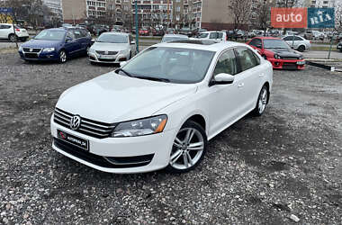 Седан Volkswagen Passat 2014 в Киеве