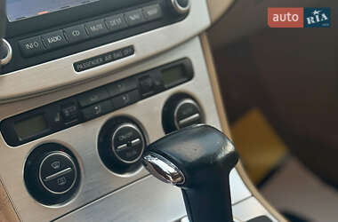 Универсал Volkswagen Passat 2005 в 