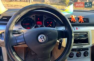 Седан Volkswagen Passat 2005 в Краматорске