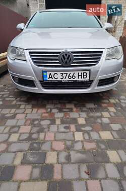 Седан Volkswagen Passat 2005 в Ковелі