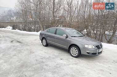 Седан Volkswagen Passat 2008 в Тячеві