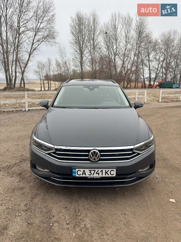 Універсал Volkswagen Passat 2019 в Черкасах