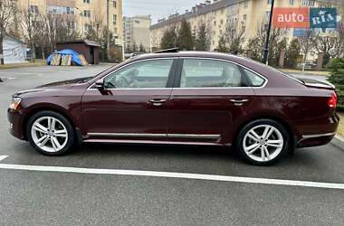 Седан Volkswagen Passat 2013 в Киеве