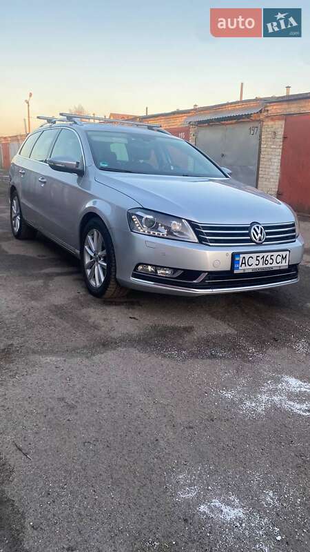 Универсал Volkswagen Passat 2013 в Луцке фото 19 Универсал Volkswagen Passat 2013 в Луцке
