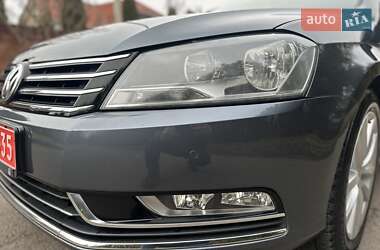 Универсал Volkswagen Passat 2012 в Ровно