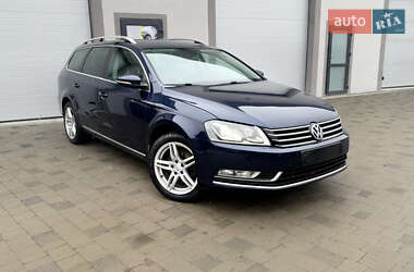 Універсал Volkswagen Passat 2012 в Дрогобичі