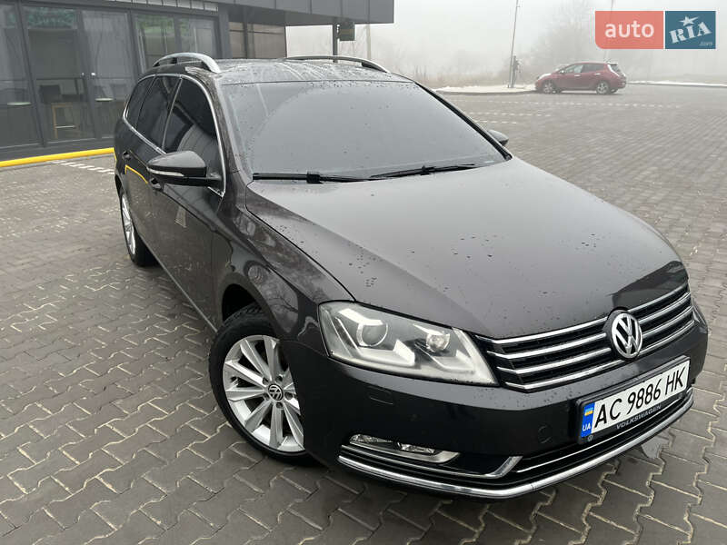 Універсал Volkswagen Passat 2011 в Володимирі