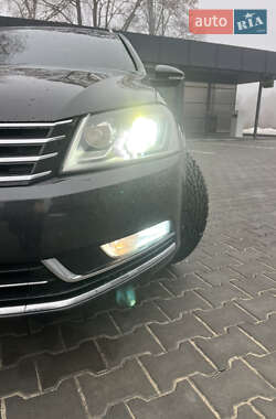 Універсал Volkswagen Passat 2011 в Володимирі