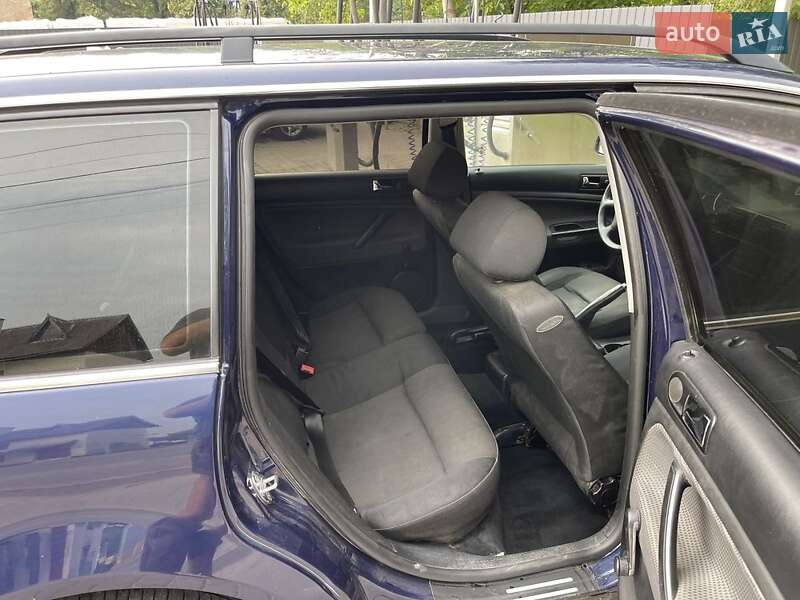 Универсал Volkswagen Passat 2001 в Ивано-Франковске