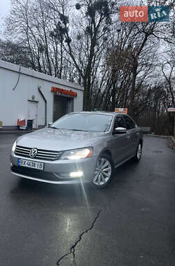 Volkswagen Passat 2012