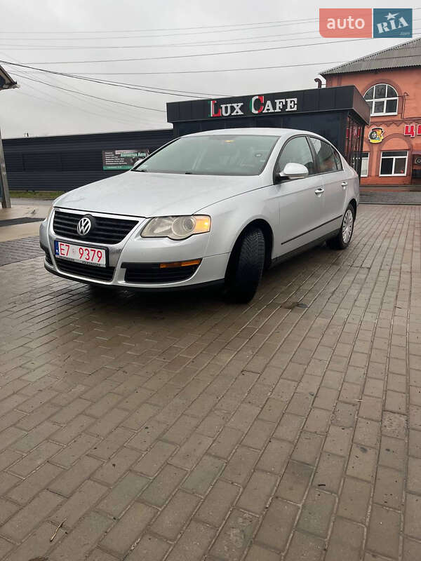 Volkswagen Passat 2005