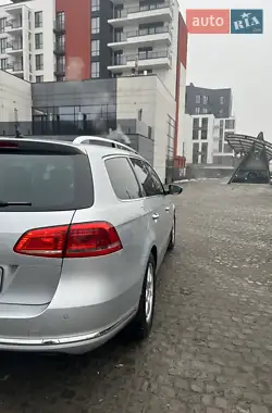 Volkswagen Passat 2011