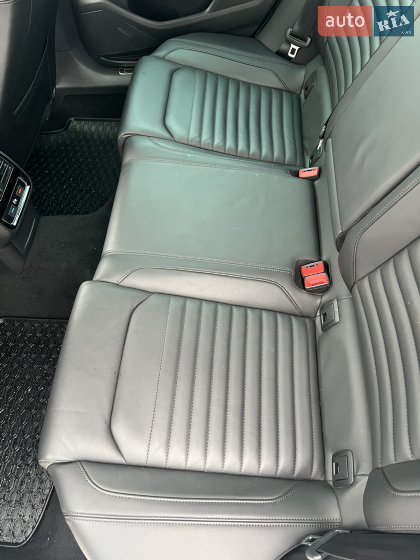 2019 Volkswagen Passat - мініатюра 33