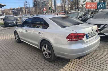 Седан Volkswagen Passat 2014 в Миколаєві