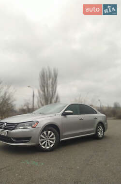 Седан Volkswagen Passat 2014 в Кривому Розі