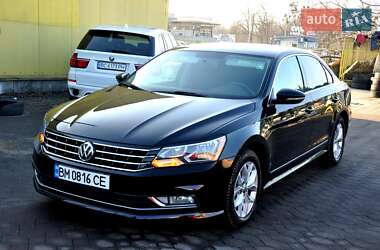 Седан Volkswagen Passat 2016 в Львове