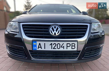 Универсал Volkswagen Passat 2009 в Киеве