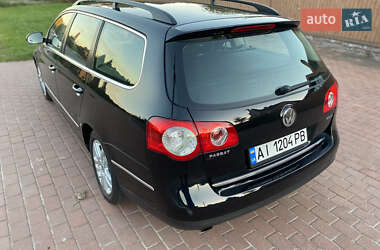 Универсал Volkswagen Passat 2009 в Киеве