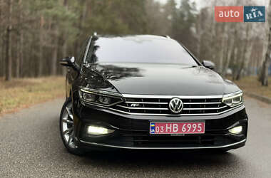 Volkswagen Passat 2021