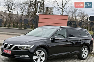 Універсал Volkswagen Passat 2019 в Львові