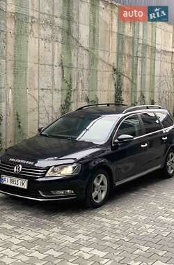 Універсал Volkswagen Passat 2011 в Хмельницькому