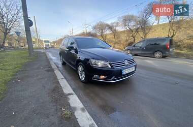 Volkswagen Passat 2011