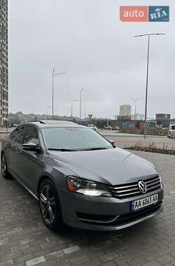 Седан Volkswagen Passat 2013 в Києві