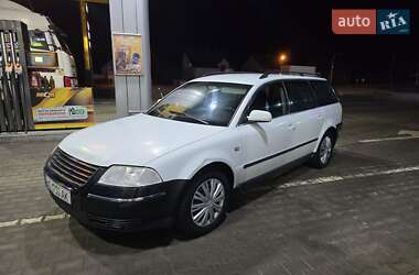 Универсал Volkswagen Passat 2002 в Городке