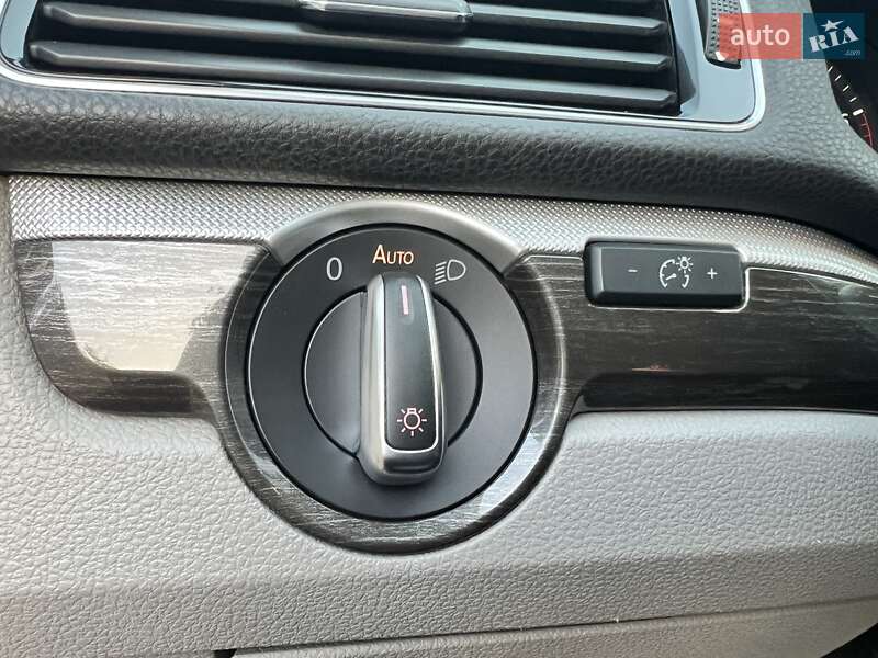 Седан Volkswagen Passat 2016 в Полтаві
