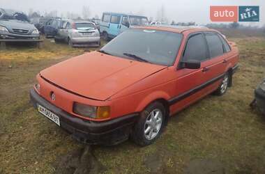 Седан Volkswagen Passat 1991 в Олевську