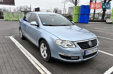 Седан Volkswagen Passat 2006 в Голованевске