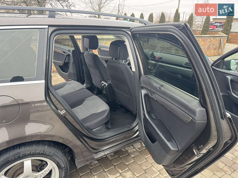 Универсал Volkswagen Passat 2012 в Березному фото 17 Универсал Volkswagen Passat 2012 в Березному