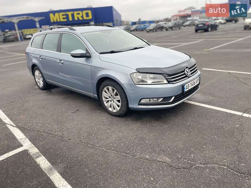 Універсал Volkswagen Passat 2011 в Вінниці