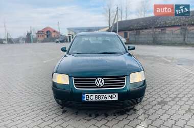 Седан Volkswagen Passat 2001 в Львові