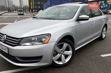 Volkswagen Passat 2012