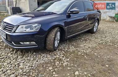 Volkswagen Passat 2011