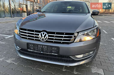 Седан Volkswagen Passat 2014 в Вінниці