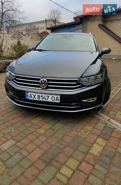 Універсал Volkswagen Passat 2019 в Краснограді