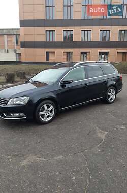 Универсал Volkswagen Passat 2011 в 