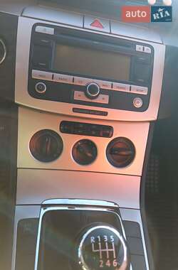 Універсал Volkswagen Passat 2007 в 