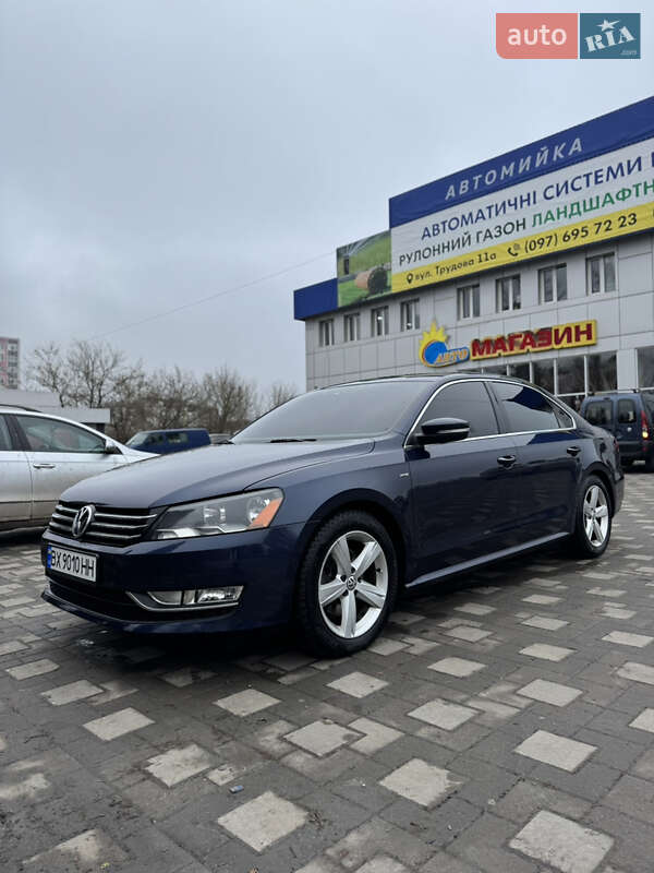 Седан Volkswagen Passat 2015 в Хмельницькому