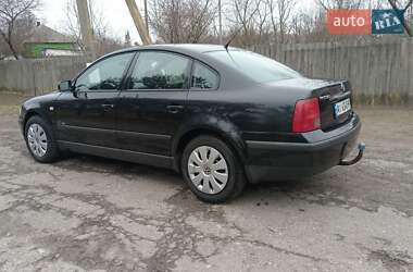 Седан Volkswagen Passat 1998 в Прилуках